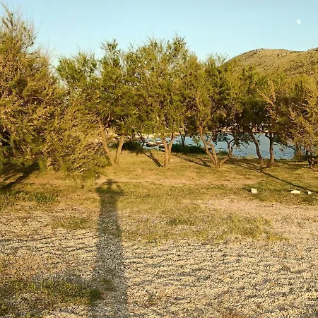 Sunrise Wellbeing Mobile - Mindful, Holistic & Active Retreat - 35m From The Sea Holiday home Grebastica