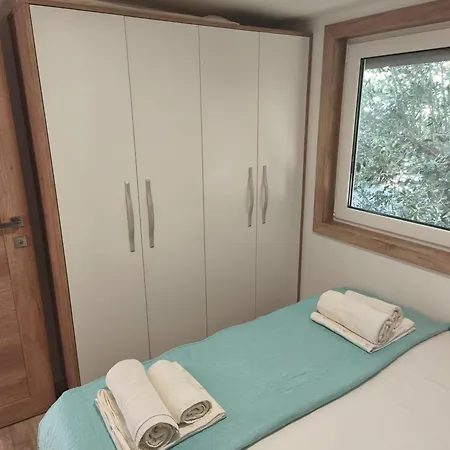 Sunrise Wellbeing Mobile For Mindful, Vegetarian, Active Rest, Just 35 Meters From The Sea * Grebaštica