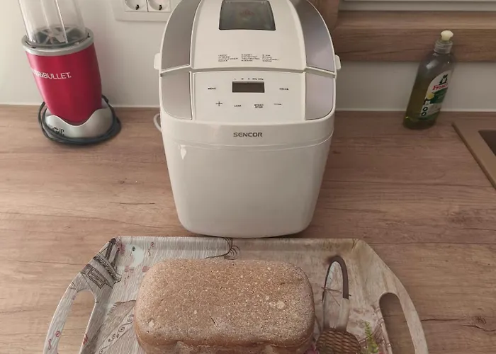 Sunrise Wellbeing Mobile For Mindful, Vegetarian, Active Rest, Just 35 Meters From The Sea Vikendica