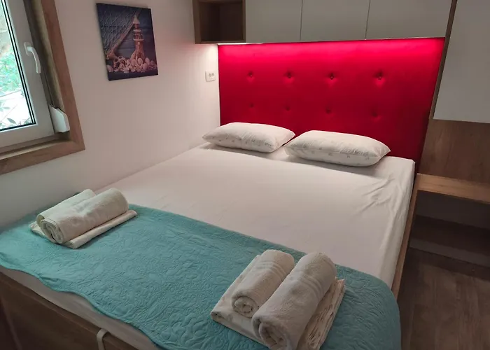 Sunrise Wellbeing Mobile For Mindful, Vegetarian, Active Rest, Just 35 Meters From The Sea *