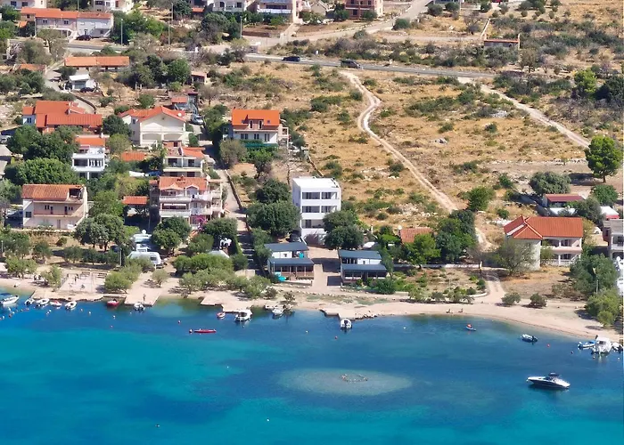 Vikendica Sunrise Wellbeing Mobile For Mindful, Vegetarian, Active Rest, Just 35 Meters From The Sea *